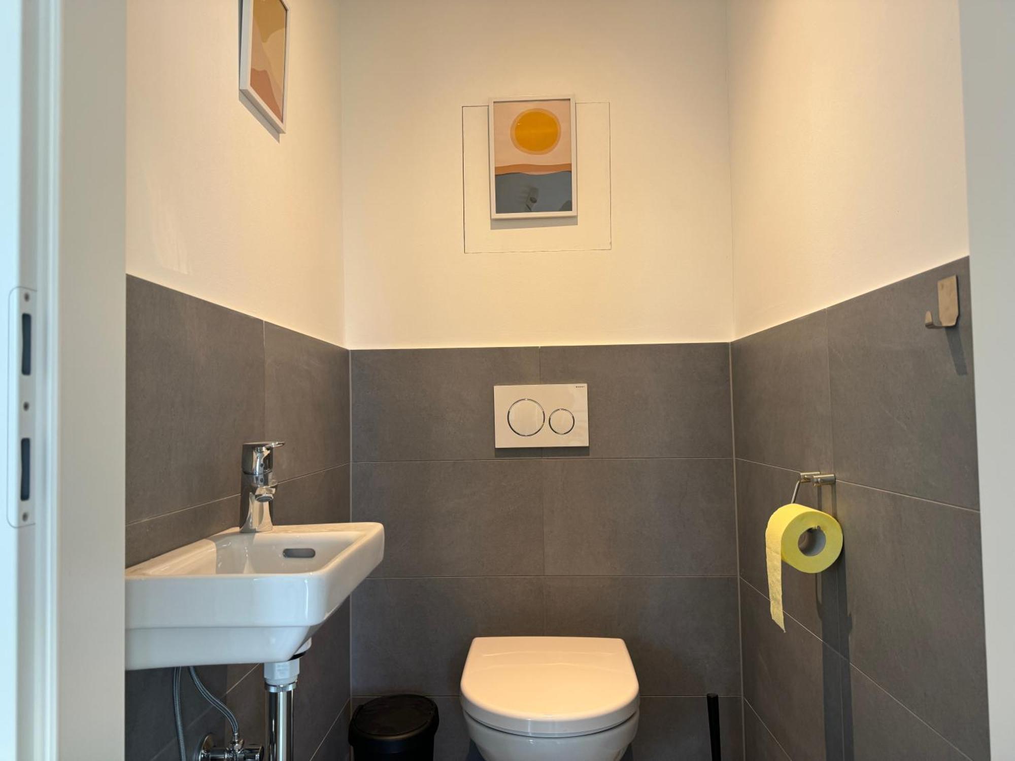 Modern Premium With Balcony Viena
